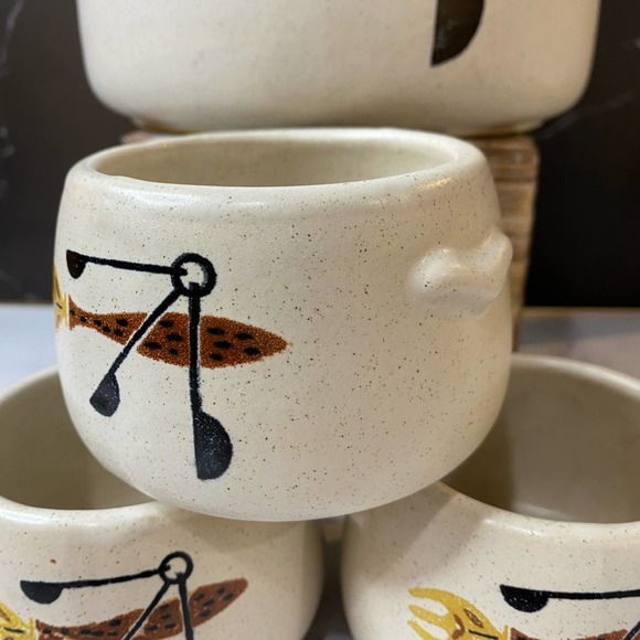 West Bend MCM bean pot casserole chili soup server and three bowls - Picture 3 of 10